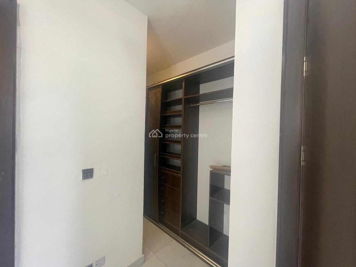 Luxury 5 Bedroom Triplex with Spacious Car Park, Ajah, Lagos, Detached Duplex for Rent