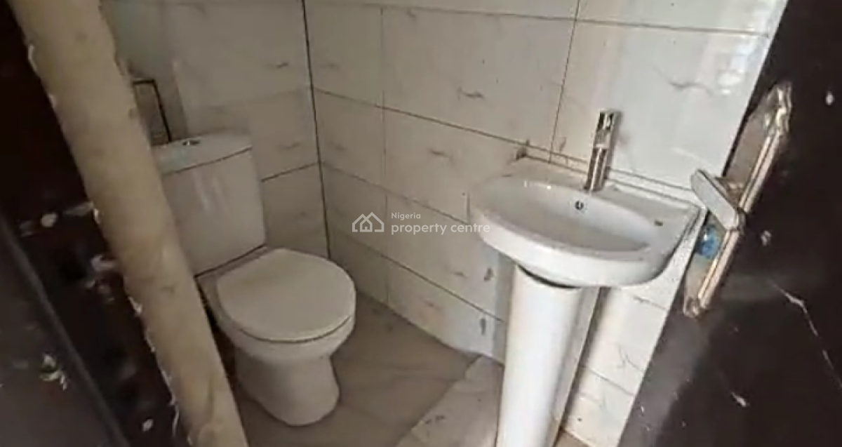 Brand New 3 Bedroom Apartment on 3rd Floor with Lift, Off Keffi Street, Ikoyi, Lagos, Flat / Apartment for Rent