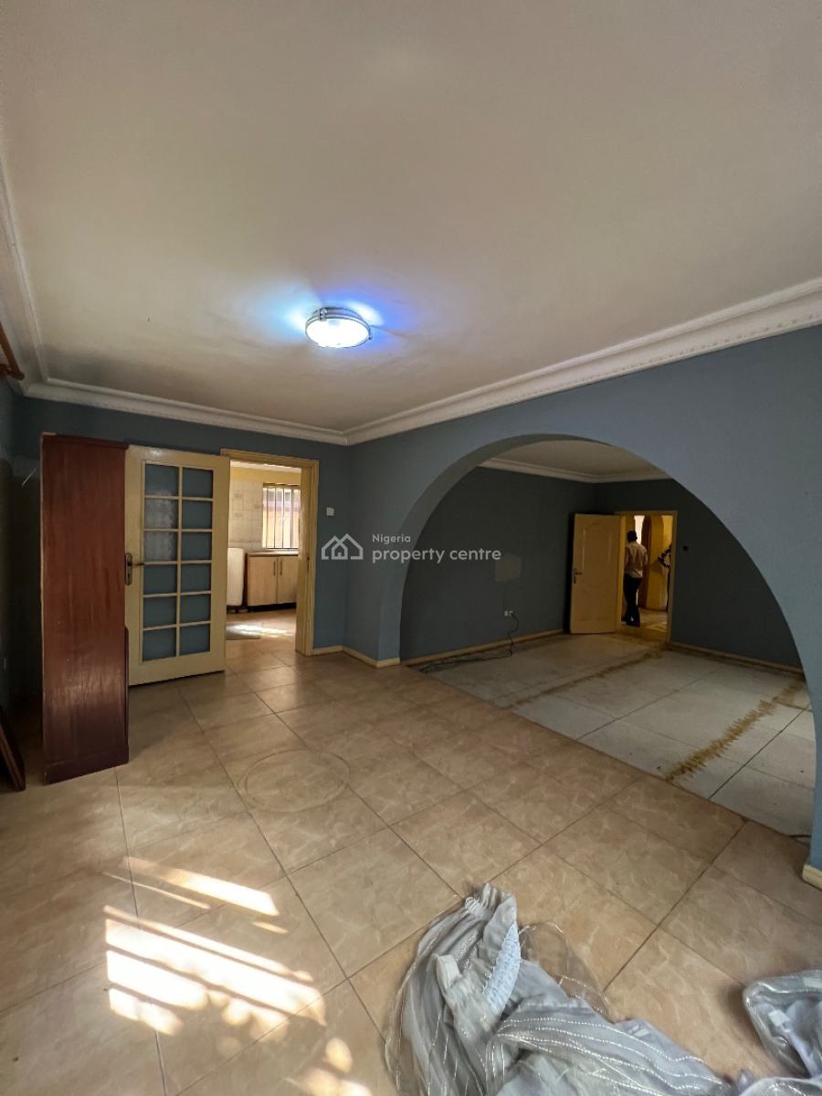 Luxury 4 Bedroom Commercial Property, Lekki Phase 1, Lekki, Lagos, Office Space for Rent