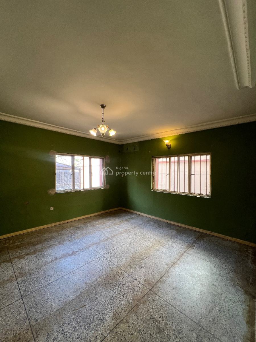 Luxury 4 Bedroom Commercial Property, Lekki Phase 1, Lekki, Lagos, Office Space for Rent