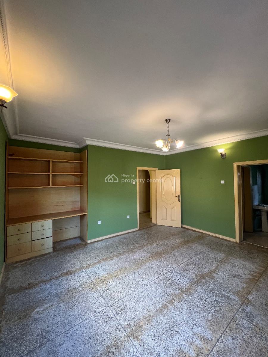 Luxury 4 Bedroom Commercial Property, Lekki Phase 1, Lekki, Lagos, Office Space for Rent