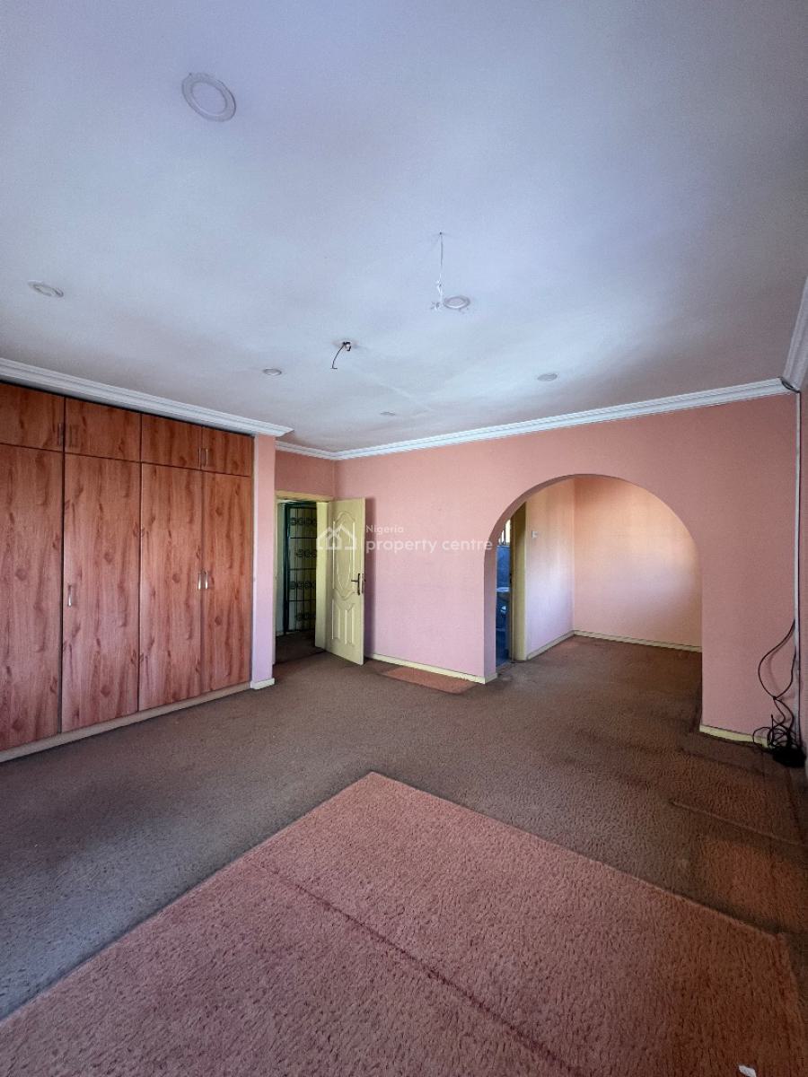 Luxury 4 Bedroom Commercial Property, Lekki Phase 1, Lekki, Lagos, Office Space for Rent