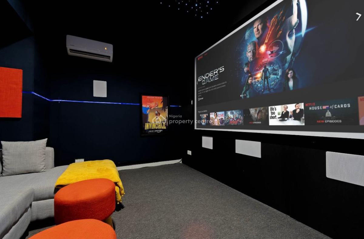 Newly Improved 1-bedroom W/private Cinema, Chevron, Lekki Phase 1, Lekki, Lagos, Flat / Apartment Short Let