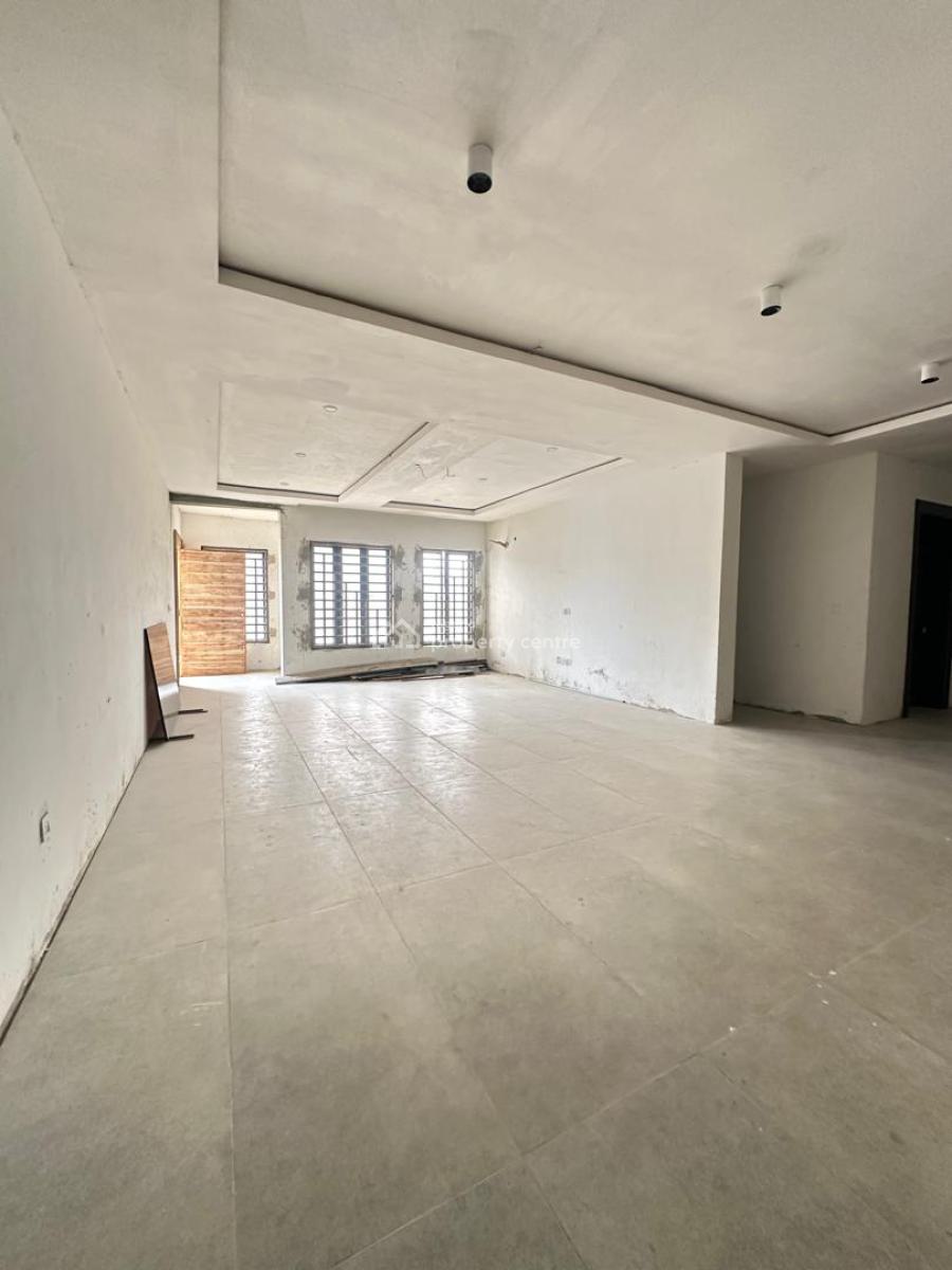 Luxury 4 Bedroom Apartment with Bq, Off Adebayo Doherty Road, Lekki Phase 1, Lekki, Lagos, Flat / Apartment for Sale