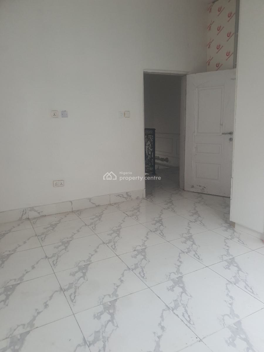 Newly Built 3 Bedroom Duplex, New Road , Before Chevron Roundabout, Lekki, Lagos, Semi-detached Duplex for Rent