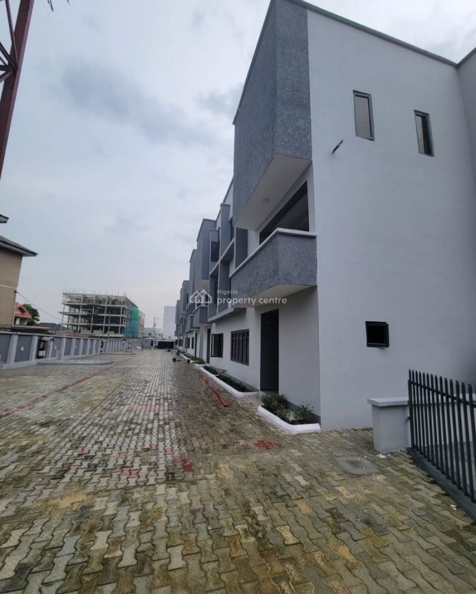 4, Before Chevron Drive 2nd Toll Gate Axis, Ologolo, Lekki, Lagos, Terraced Duplex for Sale