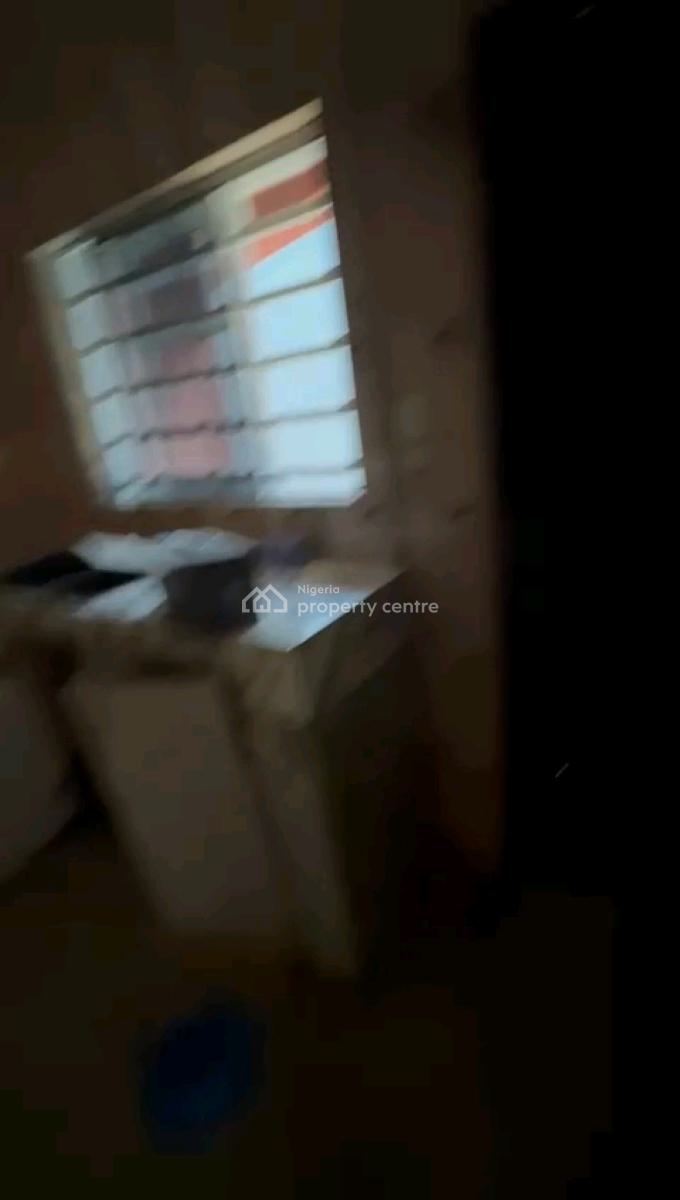 a Lovely and Standard 2 Bedroom Apartment, Oloruntoyin Street, Oworonshoki, Shomolu, Lagos, Flat / Apartment for Rent