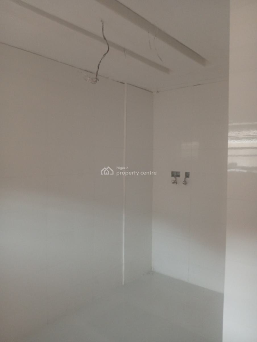 Executive Spacious New 2 Bedroom Flat with Pop, Wardrobe, Kitchen Cabinet, Unity Estate, Egbeda, Alimosho, Lagos, Flat / Apartment for Rent