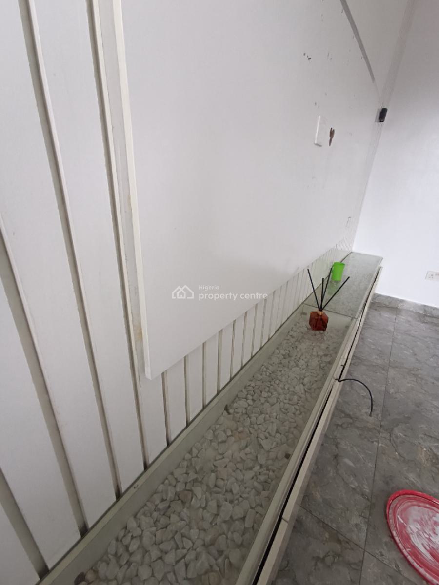a Well Built 3 Bedroom Flat, Ogombo Road Abraham Adesunya, Ajah, Lagos, Flat / Apartment for Rent