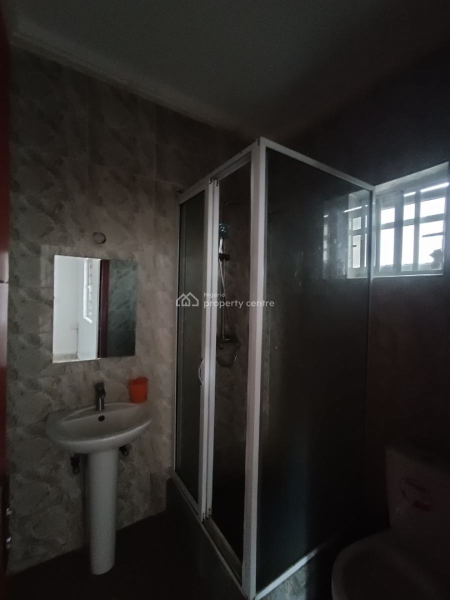 a Well Built 3 Bedroom Flat, Ogombo Road Abraham Adesunya, Ajah, Lagos, Flat / Apartment for Rent