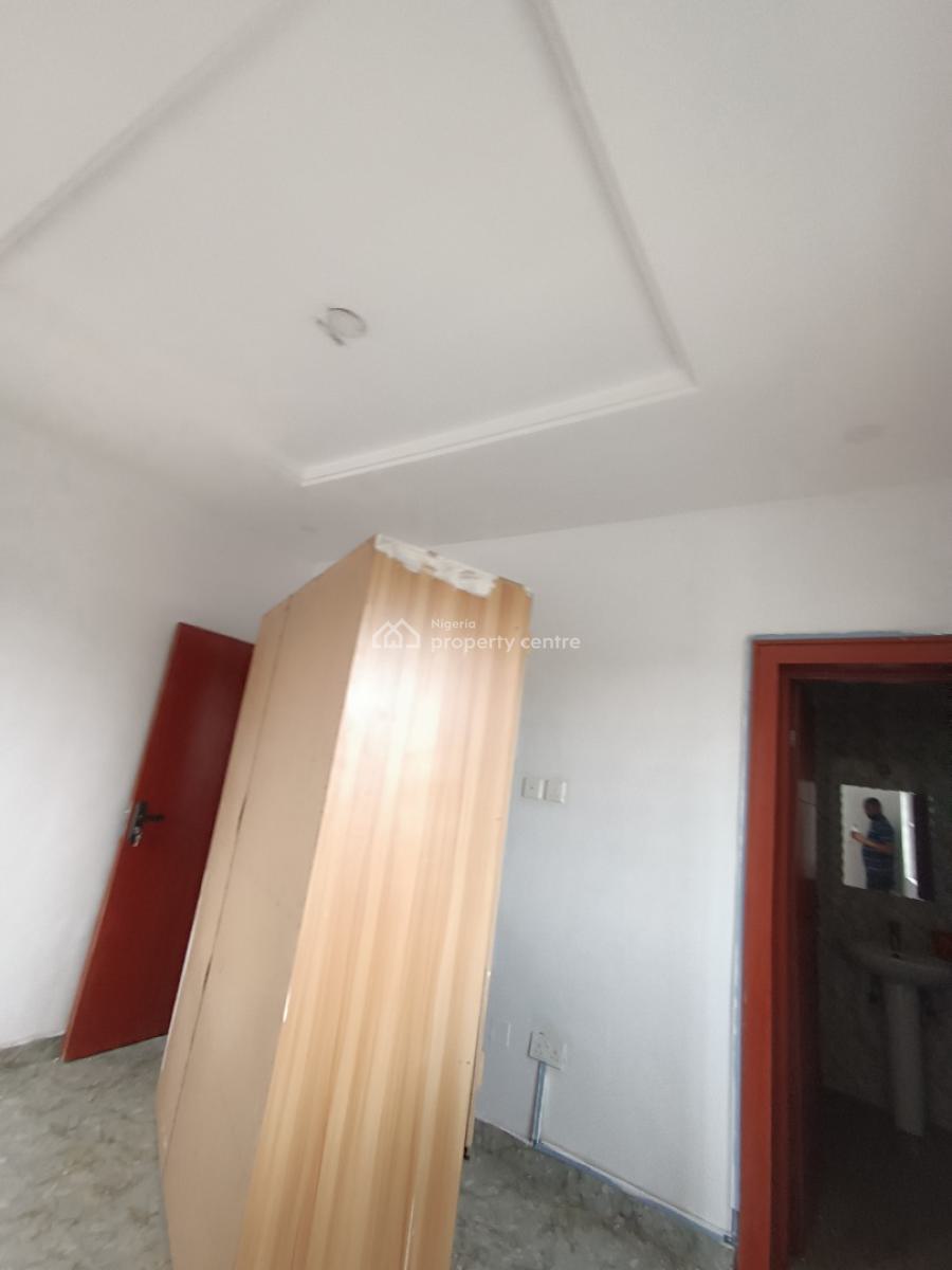 a Well Built 3 Bedroom Flat, Ogombo Road Abraham Adesunya, Ajah, Lagos, Flat / Apartment for Rent