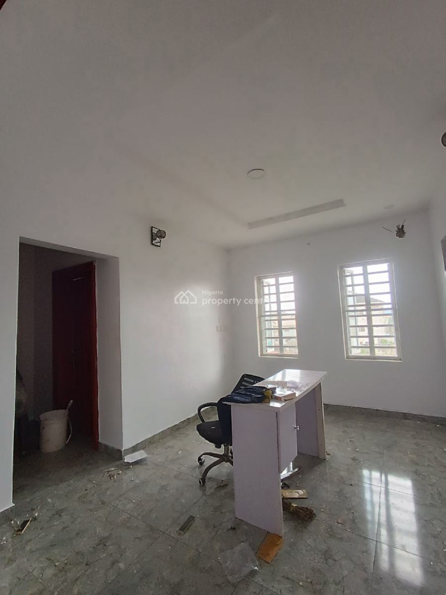 a Well Built 3 Bedroom Flat, Ogombo Road Abraham Adesunya, Ajah, Lagos, Flat / Apartment for Rent