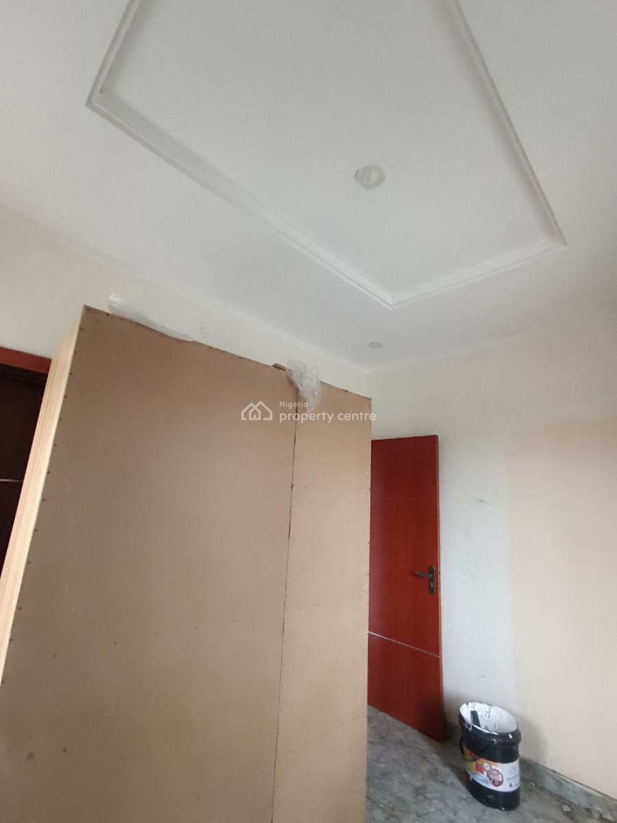 a Well Built 3 Bedroom Flat, Ogombo Road Abraham Adesunya, Ajah, Lagos, Flat / Apartment for Rent