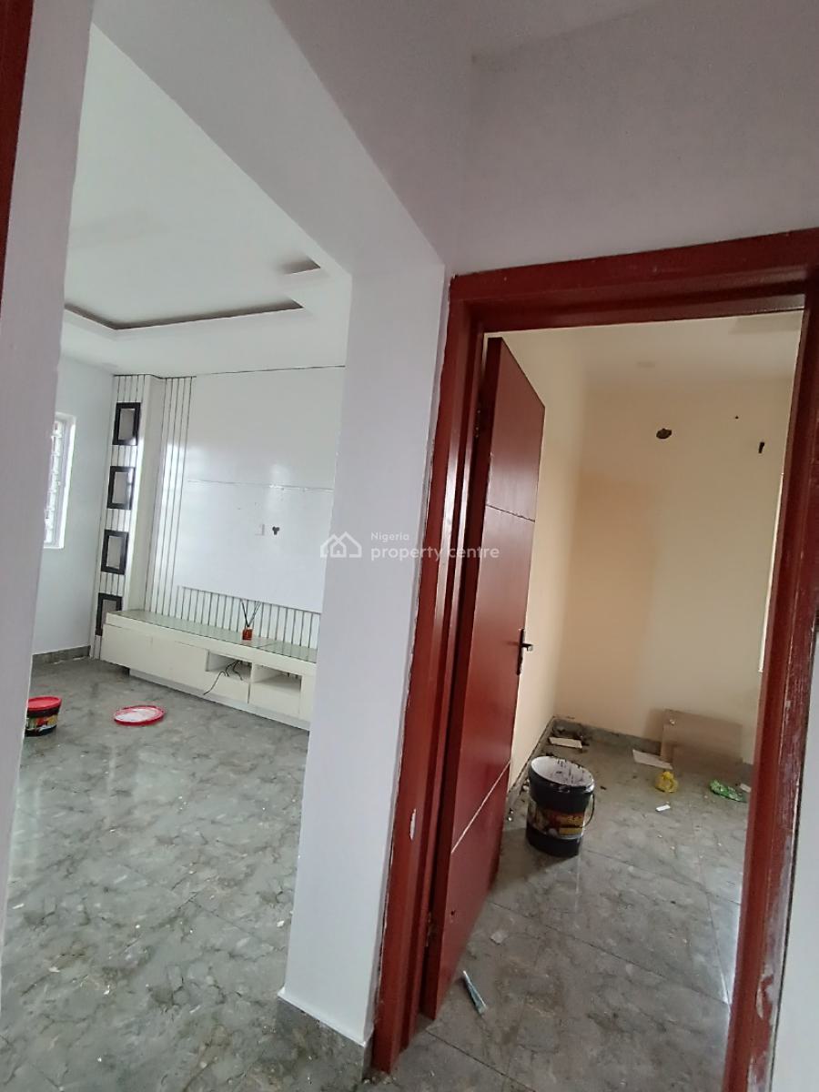 a Well Built 3 Bedroom Flat, Ogombo Road Abraham Adesunya, Ajah, Lagos, Flat / Apartment for Rent