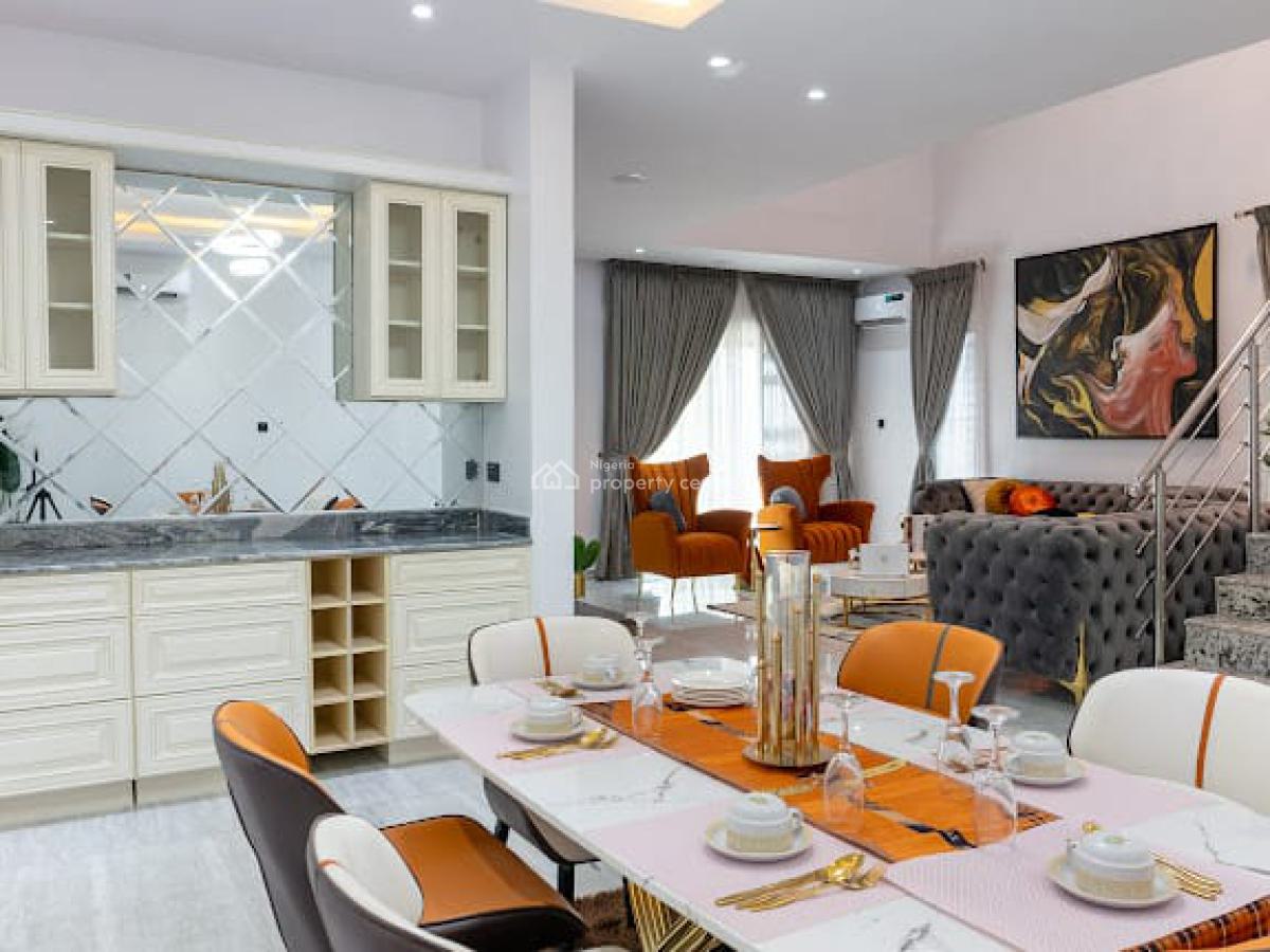 3bedroom Maisonette with a Room Bq Swimming Pool, Gym, & Spacious Parking, Old Ikoyi, Ikoyi, Lagos, Flat / Apartment for Sale