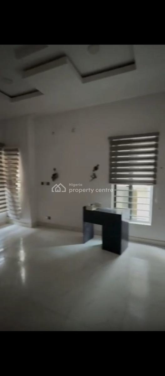 Luxury Spacious 5 Bedroom Duplex, Ikate Elegushi, Lekki, Lagos, Semi-detached Duplex for Sale