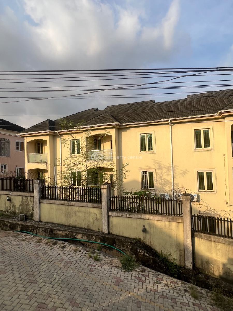 Spacious 4 Bedrooms Terraces with En-suite Bedrooms and a Bq, Gra Phase 1, Magodo, Lagos, Terraced Duplex for Sale
