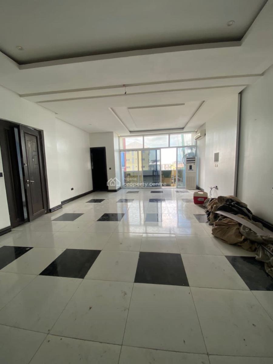 Spacious 3 Bedroom Flat with Bq, Palace Road, Oniru, Victoria Island (vi), Lagos, Flat / Apartment for Rent