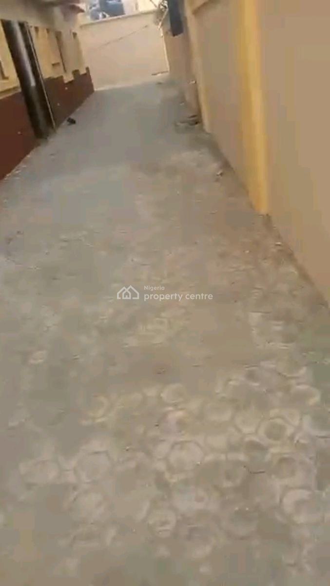 a Decent 3 Bedroom Flat, with All Rooms En-suite, Off Pedro Road, Palmgrove, Shomolu, Lagos, Flat / Apartment for Rent