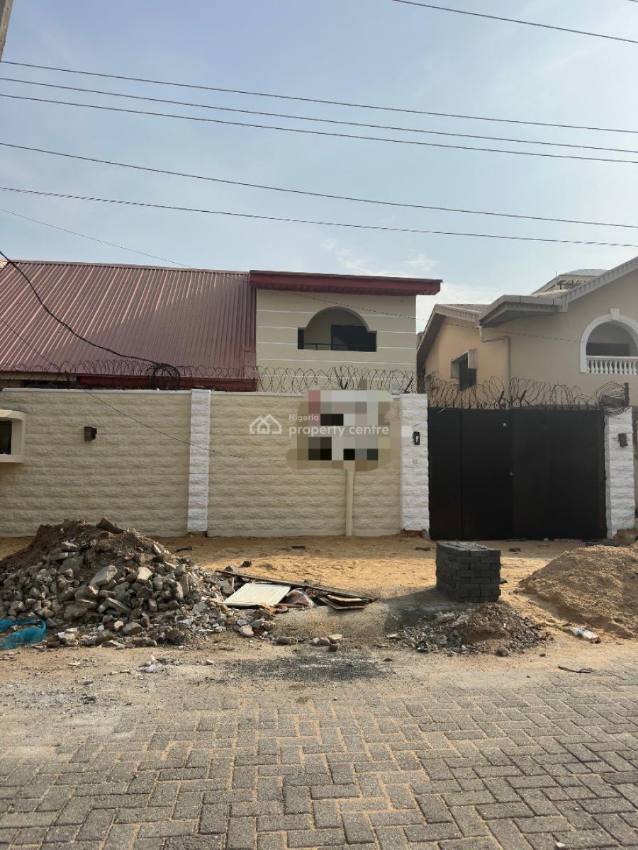 Newly Renovated 5 Bedroom Duplex with 4 Living Rooms and Bq, Lekki Phase 1, Lekki, Lagos, Semi-detached Duplex for Rent