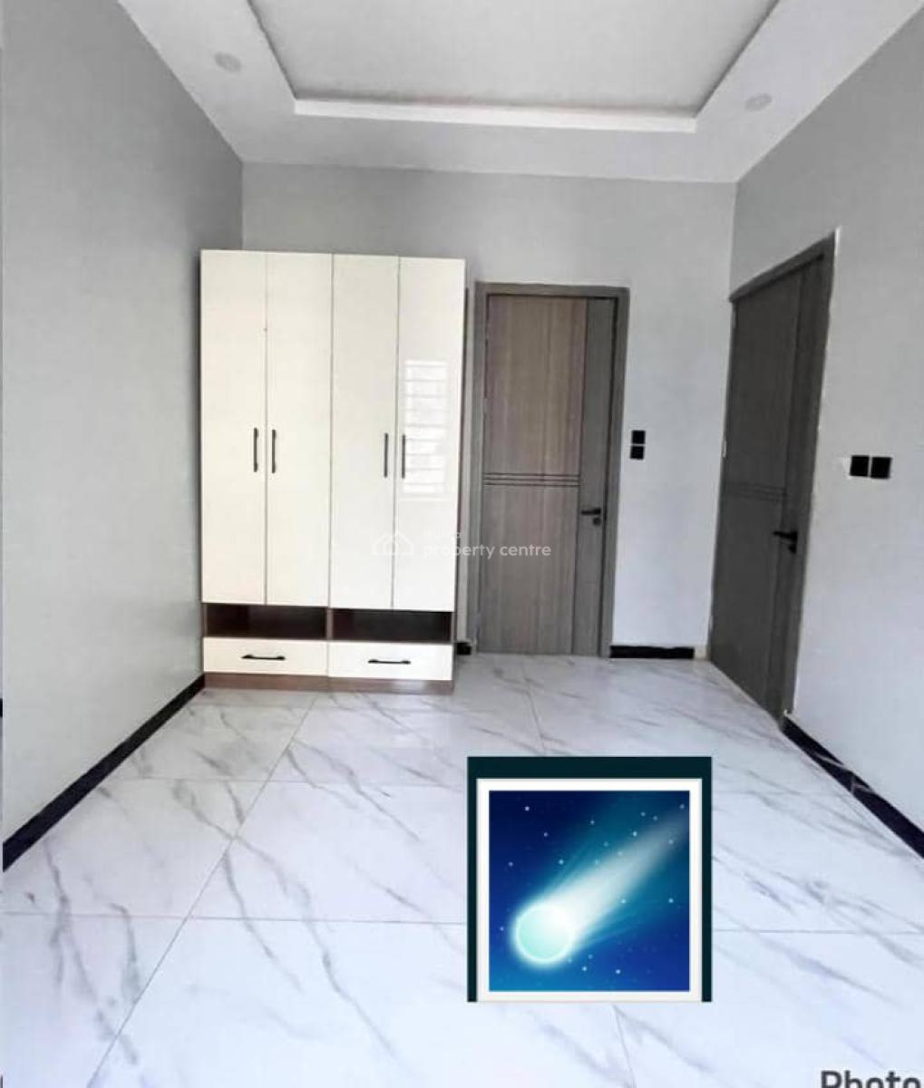 2 Bedroom Flat, Off Freedom Way, Lekki Phase 1, Lekki, Lagos, Flat / Apartment for Rent