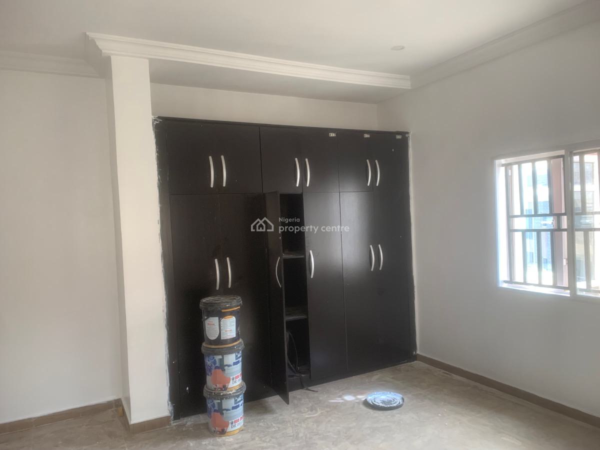 Standard Well Renovated 2 Bedroom Apartment, After Zartech, Wuye, Abuja, Flat / Apartment for Rent