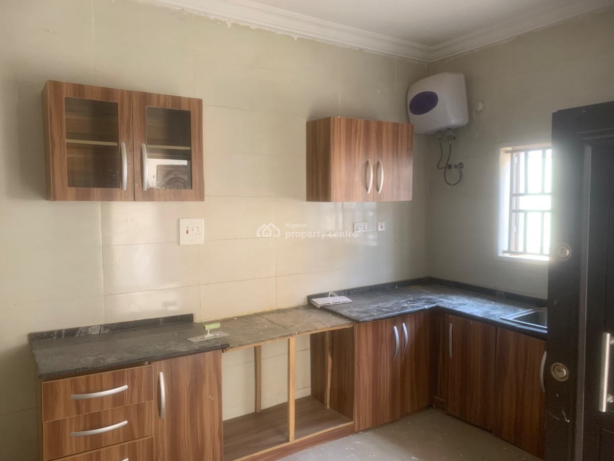 Standard Well Renovated 2 Bedroom Apartment, After Zartech, Wuye, Abuja, Flat / Apartment for Rent