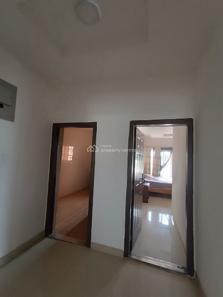 a Standard 2bedroom, Ogombo Road Abraham Adesunya Ajah, Lekki Phase 2, Lekki, Lagos, Flat / Apartment for Rent
