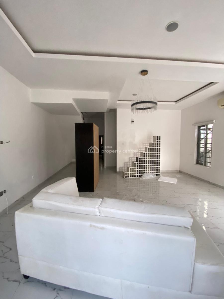 4 Bedroom Semi Detached Duplex with Bq, Osapa, Lekki, Lagos, Semi-detached Duplex for Rent