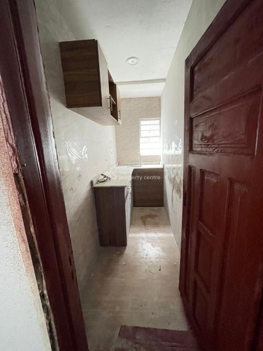 Very Nice and Newly Built 2bedroom, Off Ijesha Road, Itire-ikate, Surulere, Lagos, Flat / Apartment for Sale