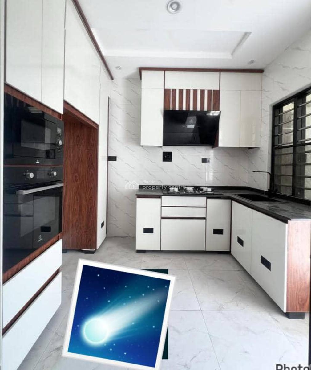 2bedroom Apartment, Lekki, Lagos, Flat / Apartment for Rent