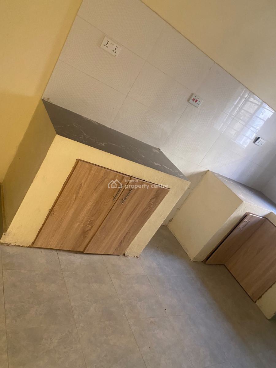 Luxury 2 Bedroom Apartment, Army Estate Idu, Idu Industrial, Abuja, Semi-detached Duplex for Rent