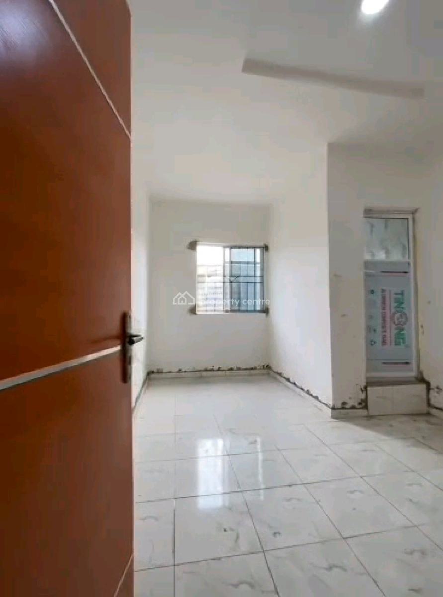 a Newly Built 2 Bedroom Flat, Off Market Street, Shomolu, Lagos, Flat / Apartment for Rent