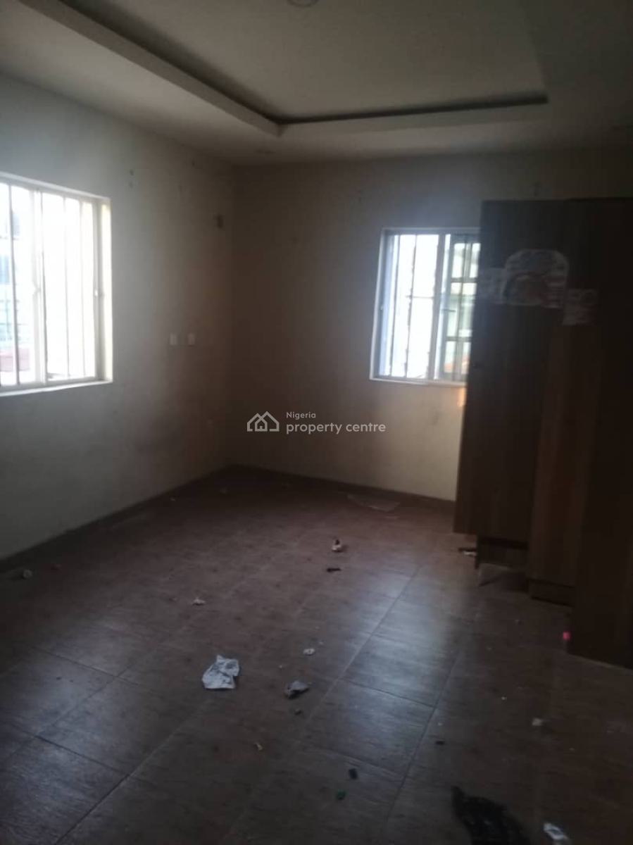 Standard 2 Bedroom Apartment, Royal Palm Estate Badore, Badore, Ajah, Lagos, Flat / Apartment for Rent