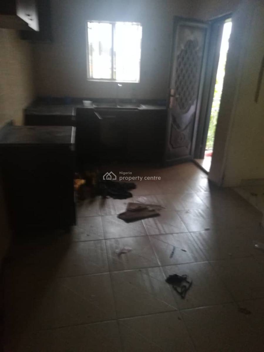 Standard 2 Bedroom Apartment, Royal Palm Estate Badore, Badore, Ajah, Lagos, Flat / Apartment for Rent