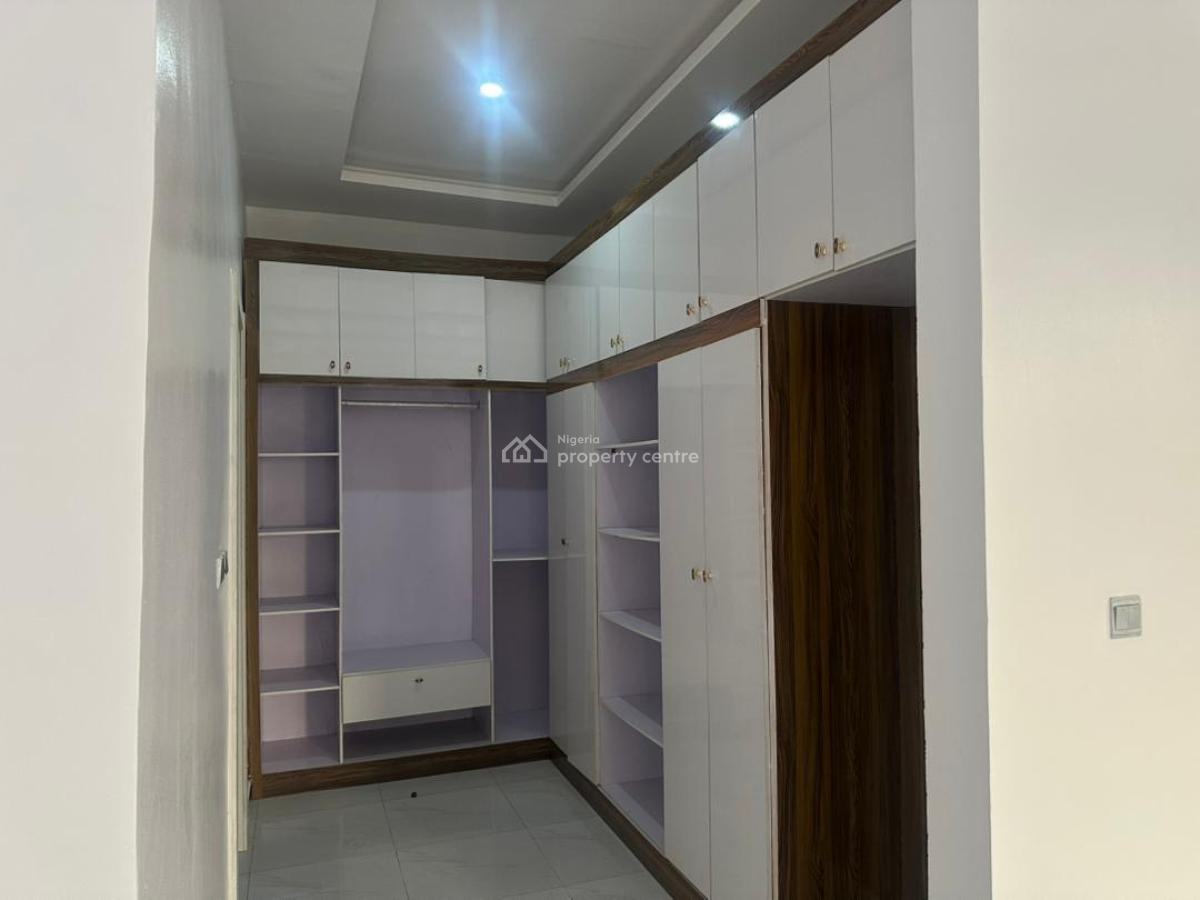 4bedrooms Detached Duplex with Bq, Ikota, Lekki, Lagos, Detached Duplex for Rent