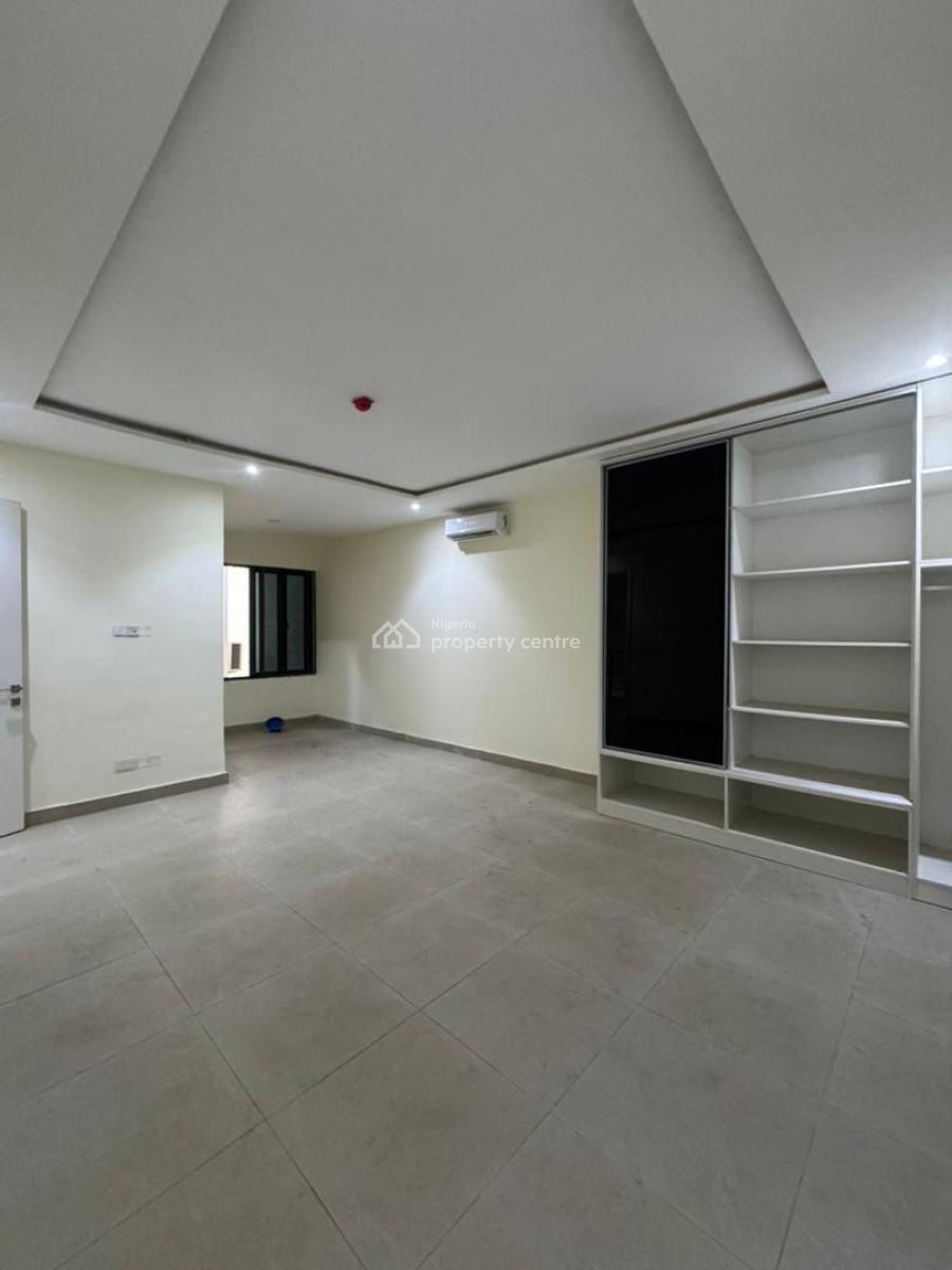 Waterfront 3 Bedrooms Maisonette, Lekki Phase 1, Lekki, Lagos, Flat / Apartment for Rent