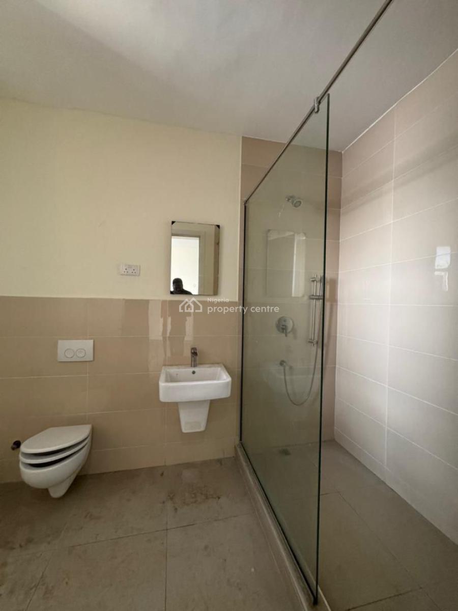 Waterfront 3 Bedrooms Maisonette, Lekki Phase 1, Lekki, Lagos, Flat / Apartment for Rent