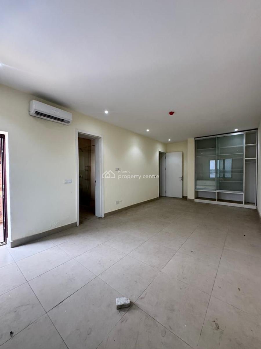 Waterfront 3 Bedrooms Maisonette, Lekki Phase 1, Lekki, Lagos, Flat / Apartment for Rent