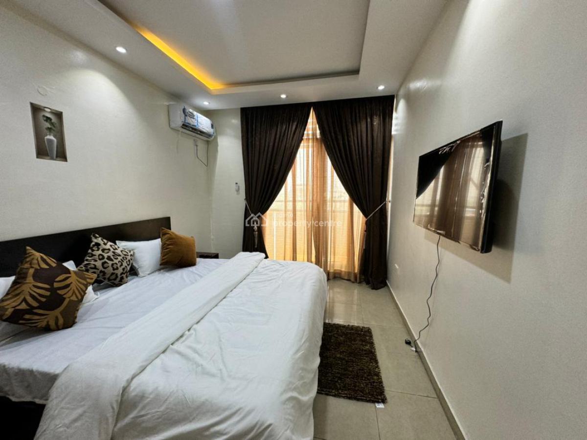 Available 2 Bedroom Apartment, Lekki Phase 1, Lekki, Lagos, Mini Flat (room and Parlour) Short Let