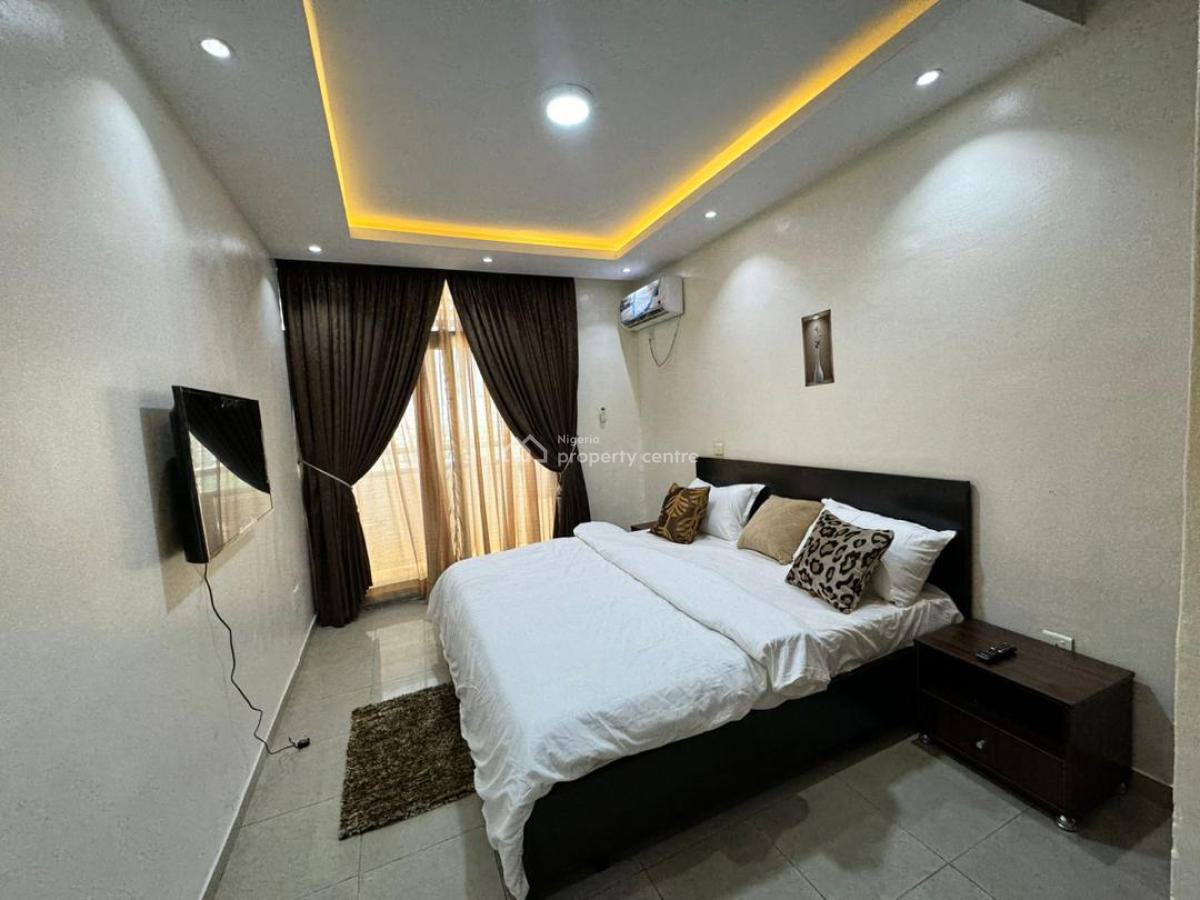 Available 2 Bedroom Apartment, Lekki Phase 1, Lekki, Lagos, Mini Flat (room and Parlour) Short Let