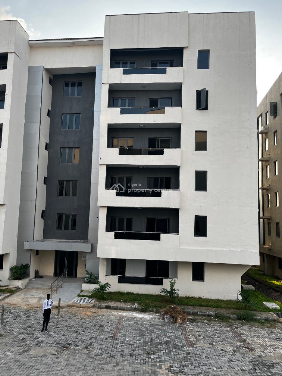 Newly Built 3 Bedroom Apartment, Surulere, Surulere, Lagos, Block of Flats for Sale