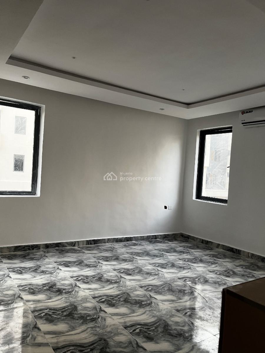 Newly Built 3 Bedroom Apartment, Surulere, Surulere, Lagos, Block of Flats for Sale