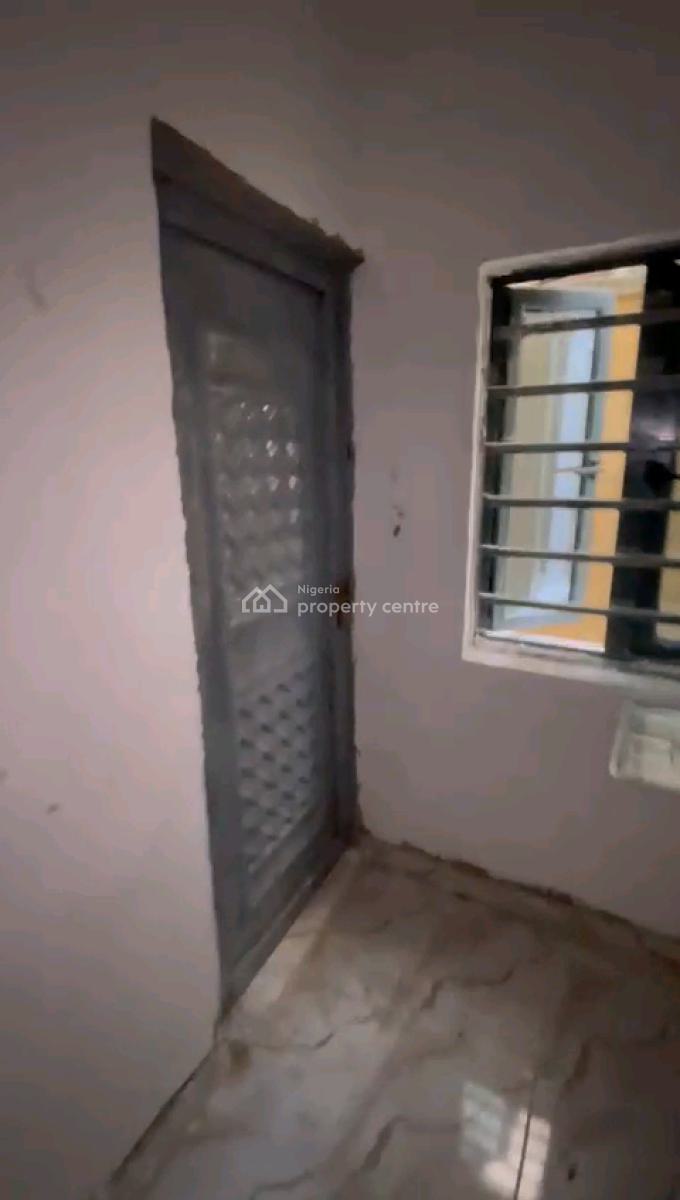 a Newly Built and Massive 2 Bedroom Apartment, Apata Street, Shomolu, Lagos, Flat / Apartment for Rent