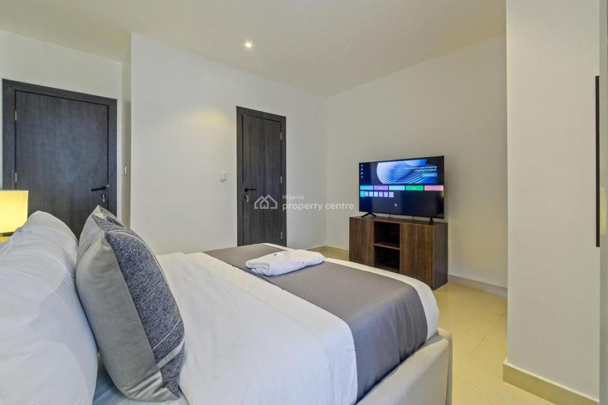 Bronny Luxurious Three Bedroom Apartment, Lekki, Lagos, Mini Flat (room and Parlour) Short Let