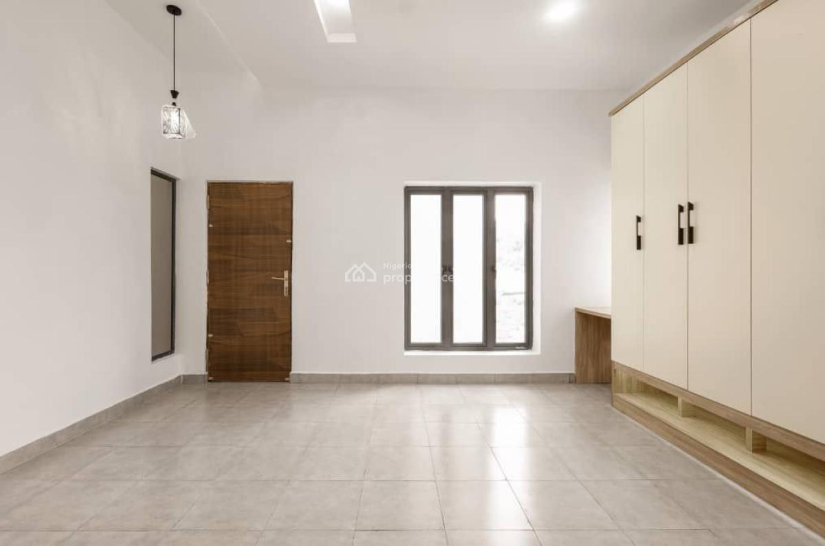Luxury 3 Bedroom Apartment with Bq, Mpape Junction, Maitama 2, Maitama District, Abuja, Flat / Apartment for Sale