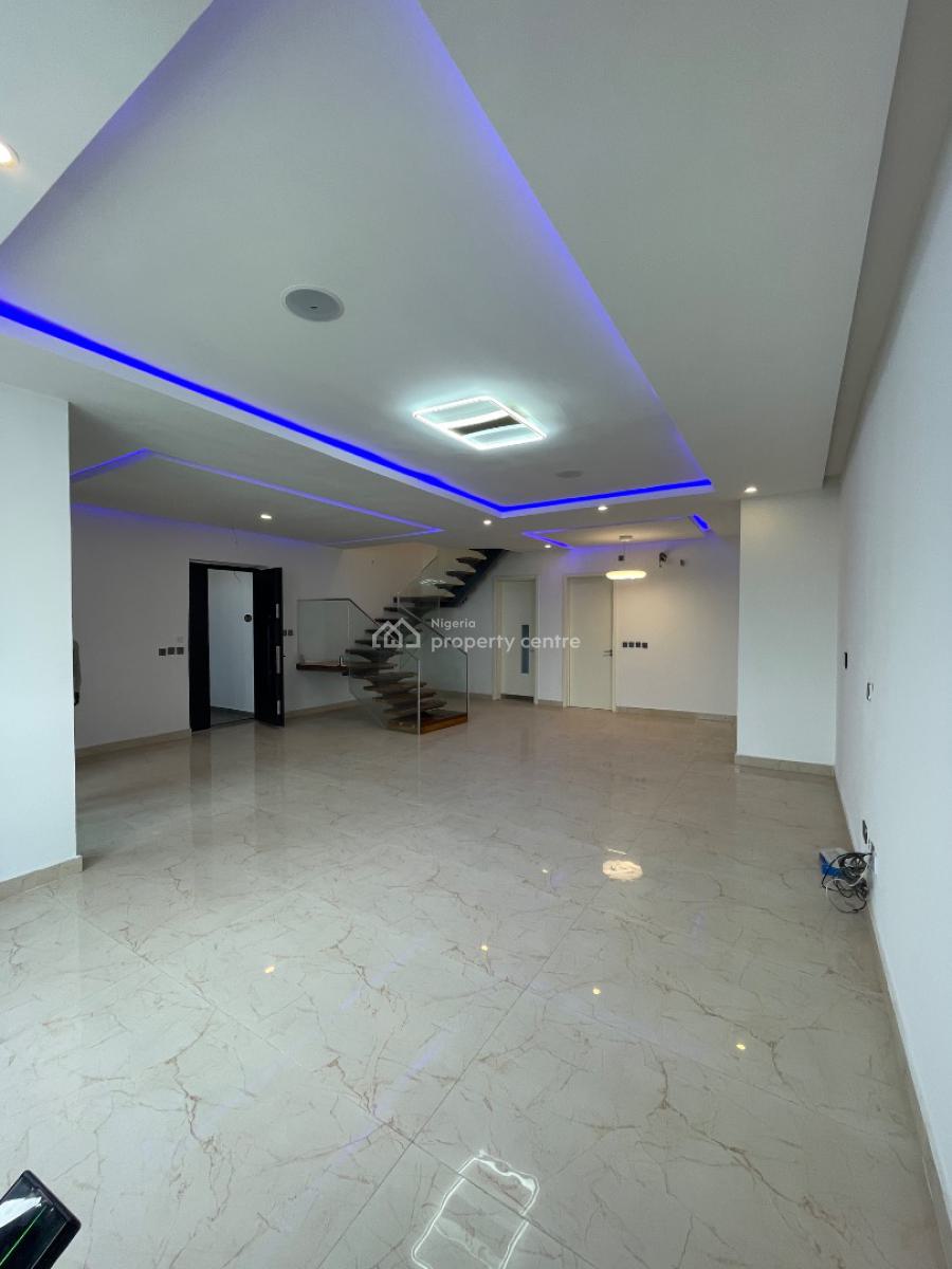 Beautiful 4 Bedroom Penthouse with Pool, Lekki Phase 1, Lekki, Lagos, House for Sale