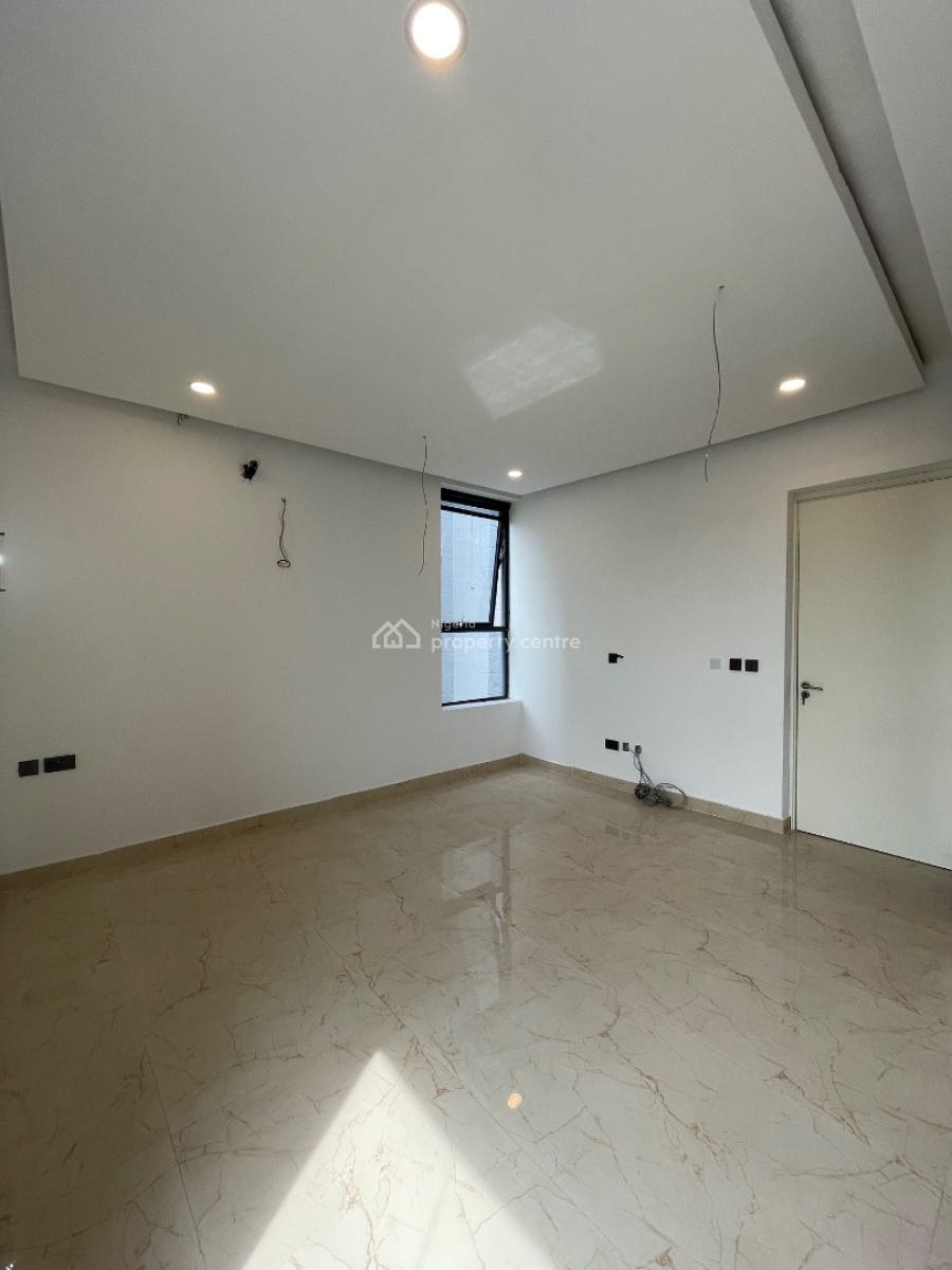 Beautiful 4 Bedroom Penthouse with Pool, Lekki Phase 1, Lekki, Lagos, House for Sale