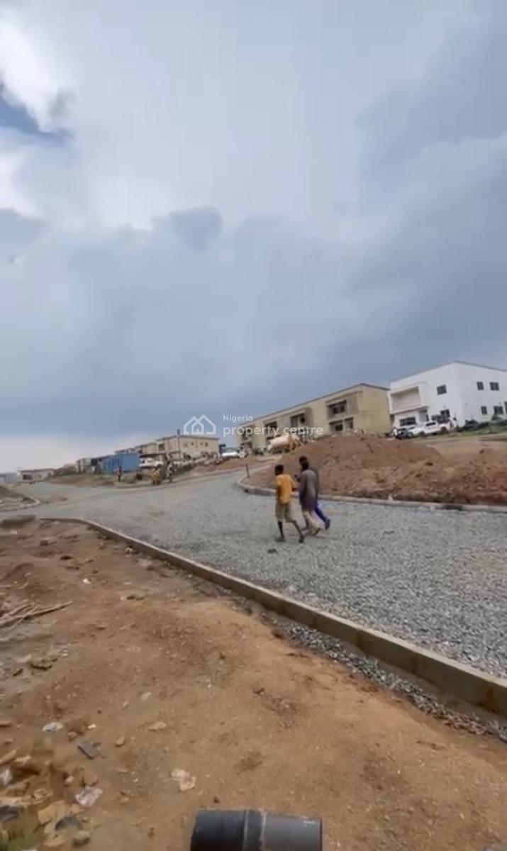 Massive 2bedroom En-suite Advance Carcass + Tarred Road, Admiralty Estate, Asokoro District, Abuja, Block of Flats for Sale