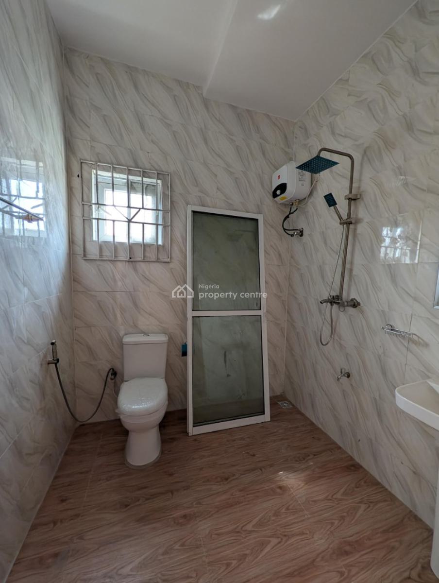 Newly Built Twin 5 Bedroom Duplex, Location: Oluyole , Ibadan, Ibadan, Oyo, Detached Duplex for Sale